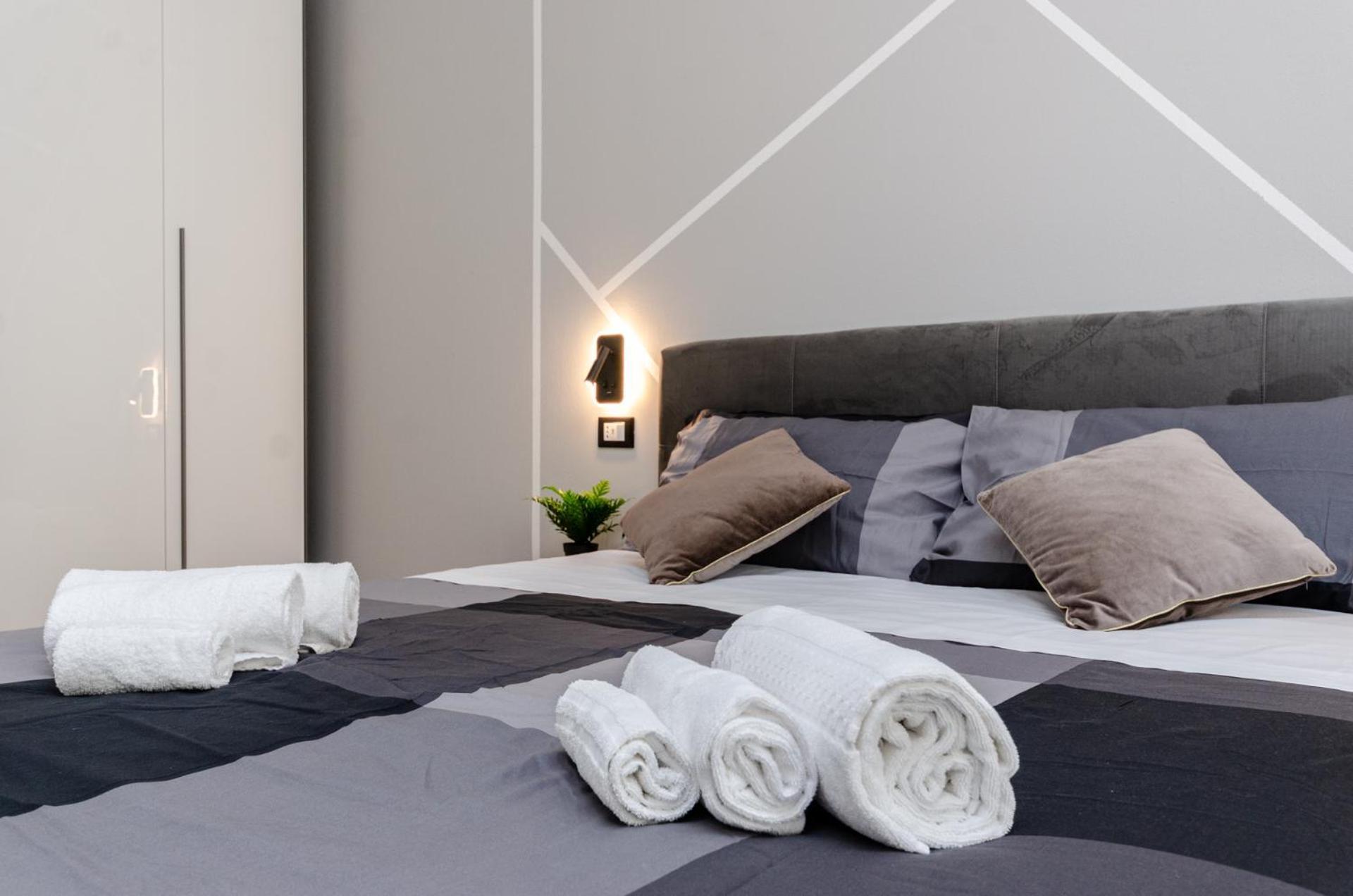 Vivimihome - Vivi I Navigli Elegante E Centrale 米兰 外观 照片